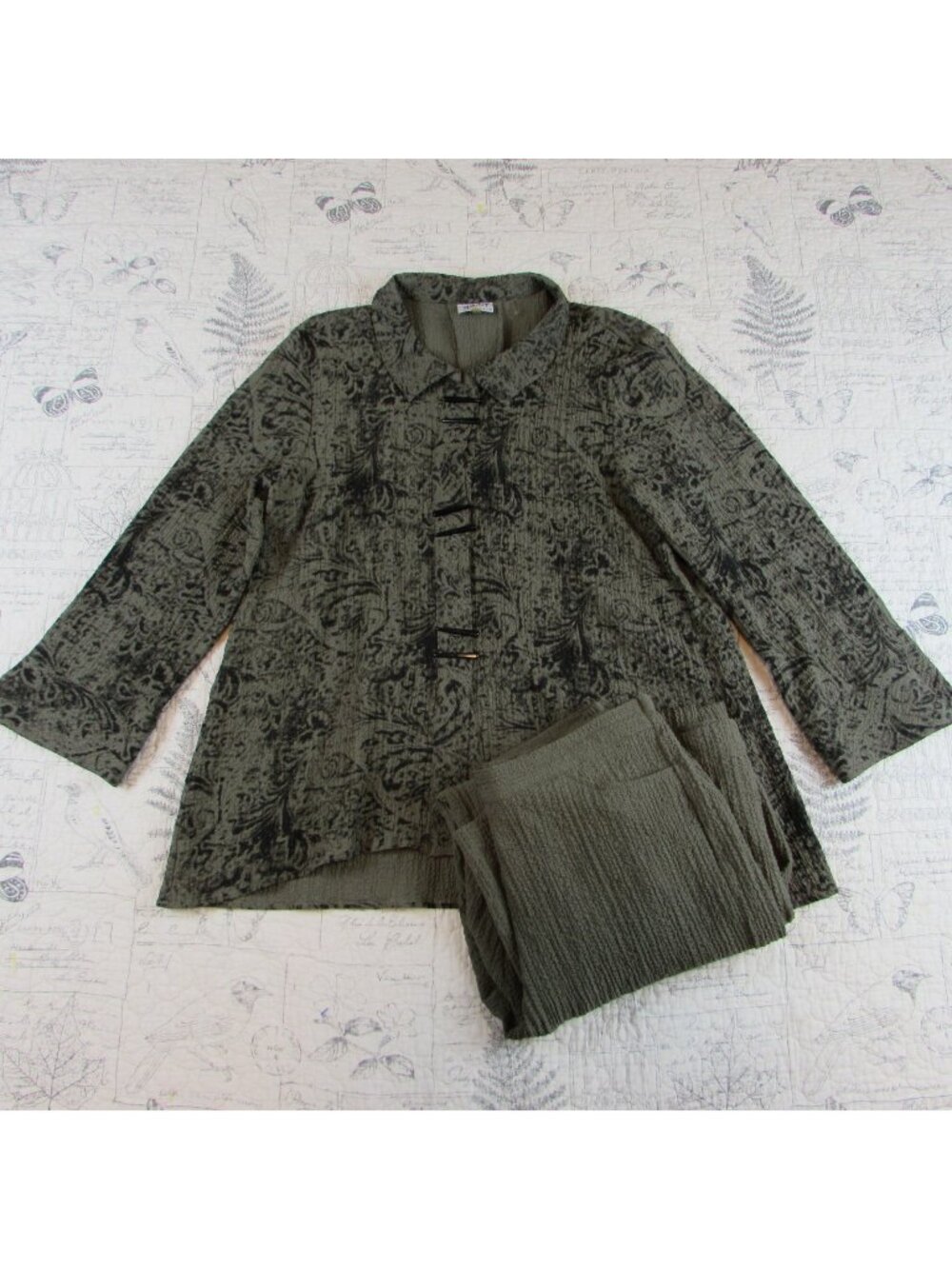 Habitat Clothes to Live In Green Textured Crinkle 2 Piece Pant Set Lagenlook S M